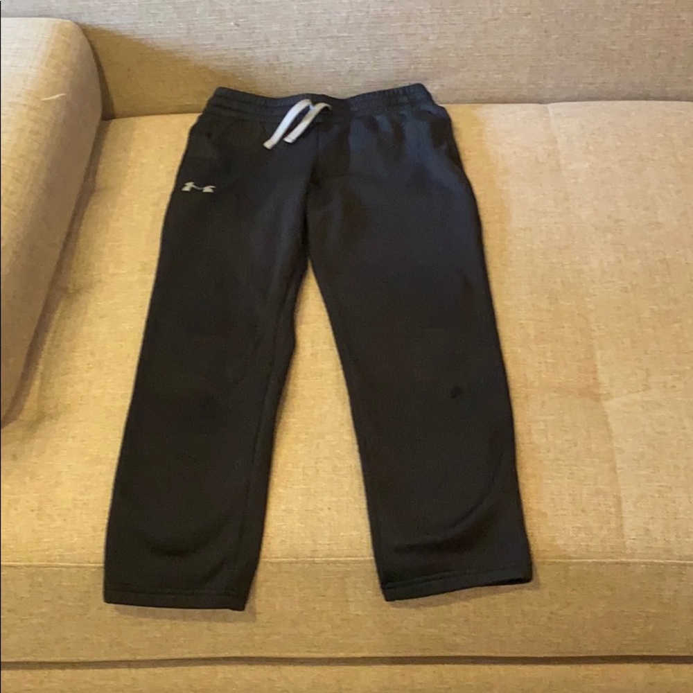 Under Armour black and gray sweat pants.